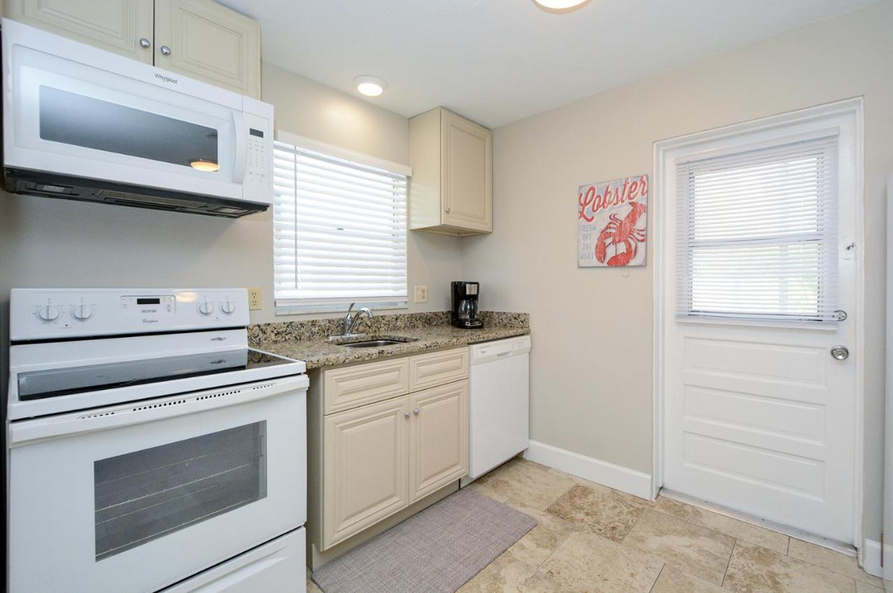 Canal 311 - Right In Siesta Key Village! Sarasota Buitenkant foto